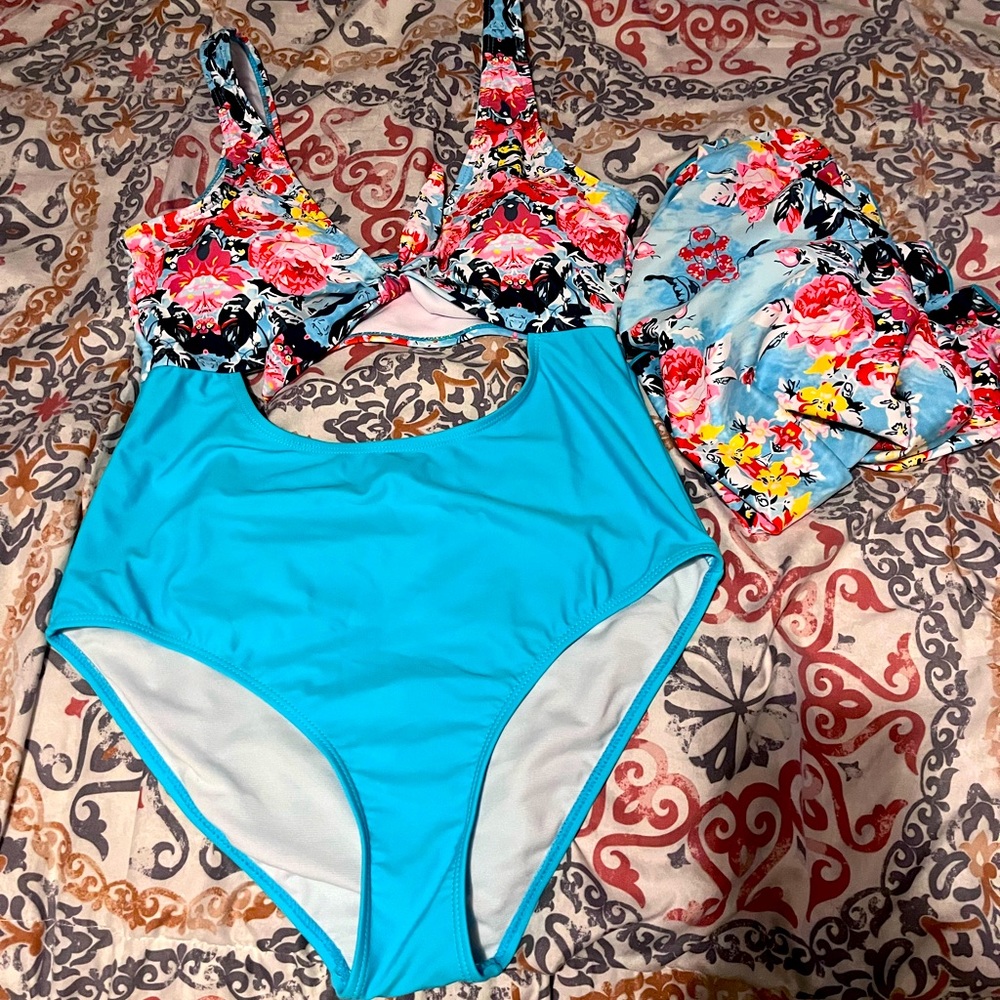 JL One Piece Swimsuit